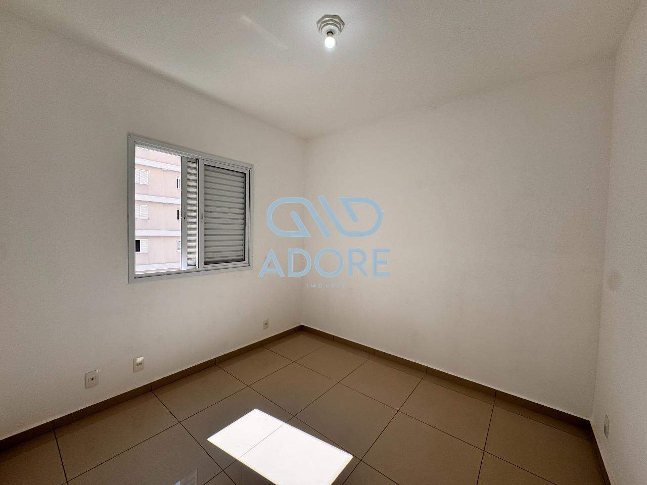 Apartamento para aluguel no Edifício Jardim dos Taperás: 