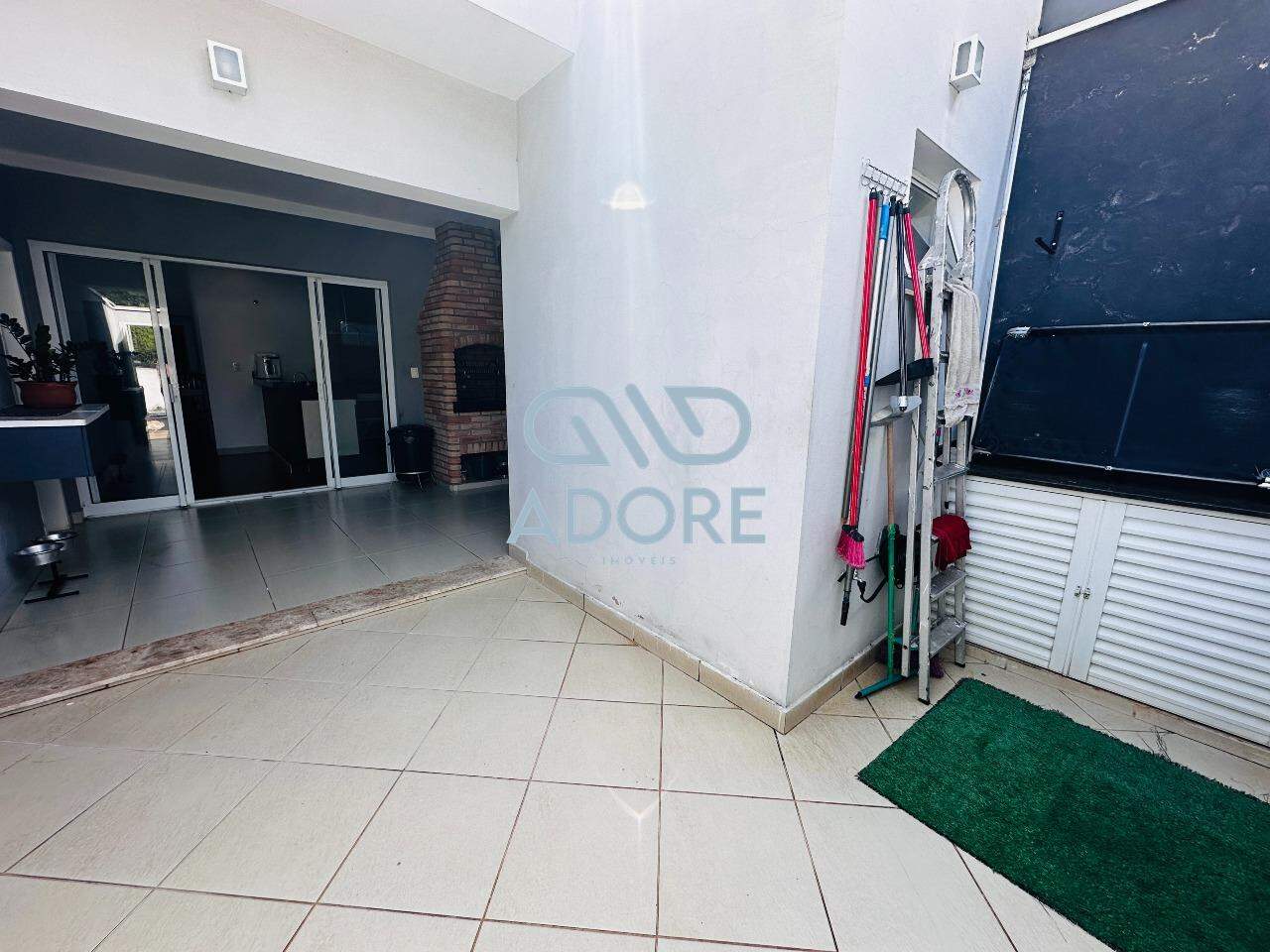 Casa de Condomínio à venda no Condomínio Ilha das Aguas: 