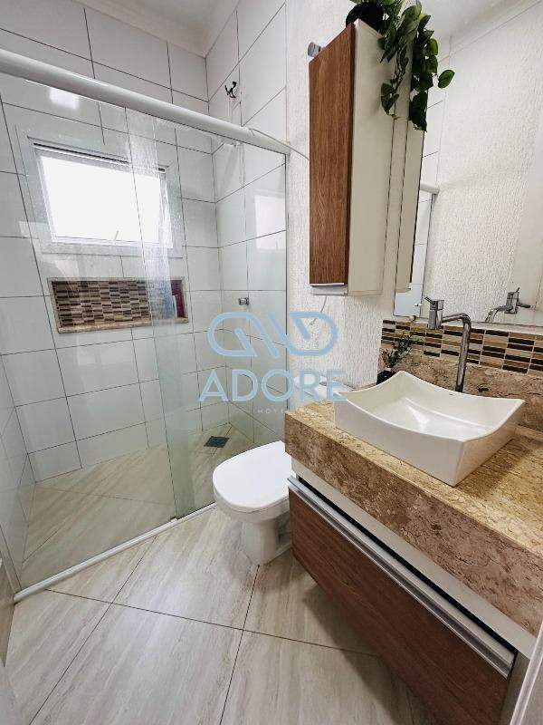 Casa de Condomínio à venda no Condomínio Ilha das Aguas: 