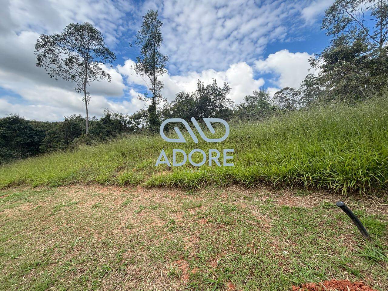Terreno à venda no Condomínio Terras de São José II : 