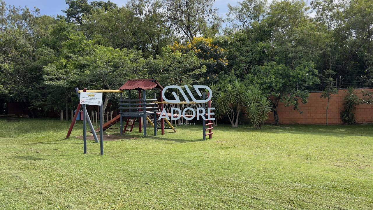 Terreno à venda no Village Moutonnée: 