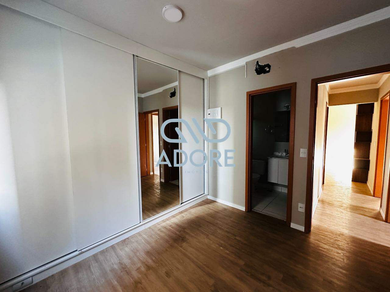 Apartamento à venda no Edifício Residencial Mariana Maria: 