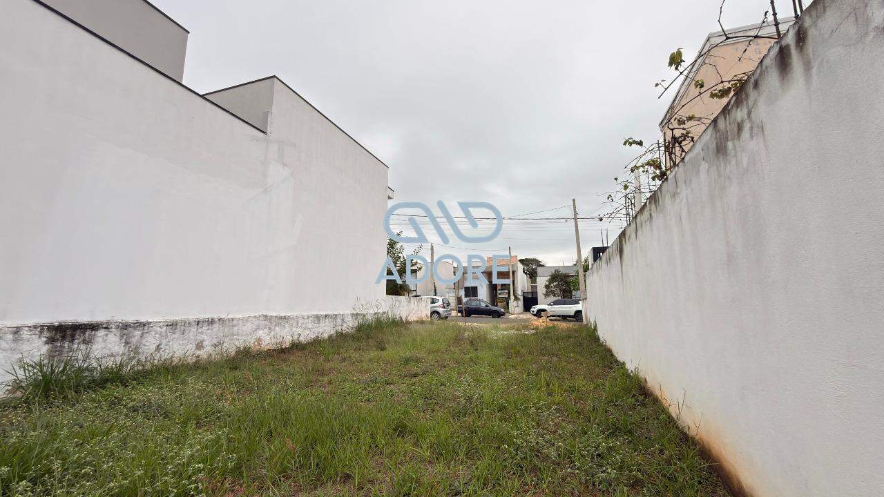 Terreno à venda no Residencial Parque Imperial: 