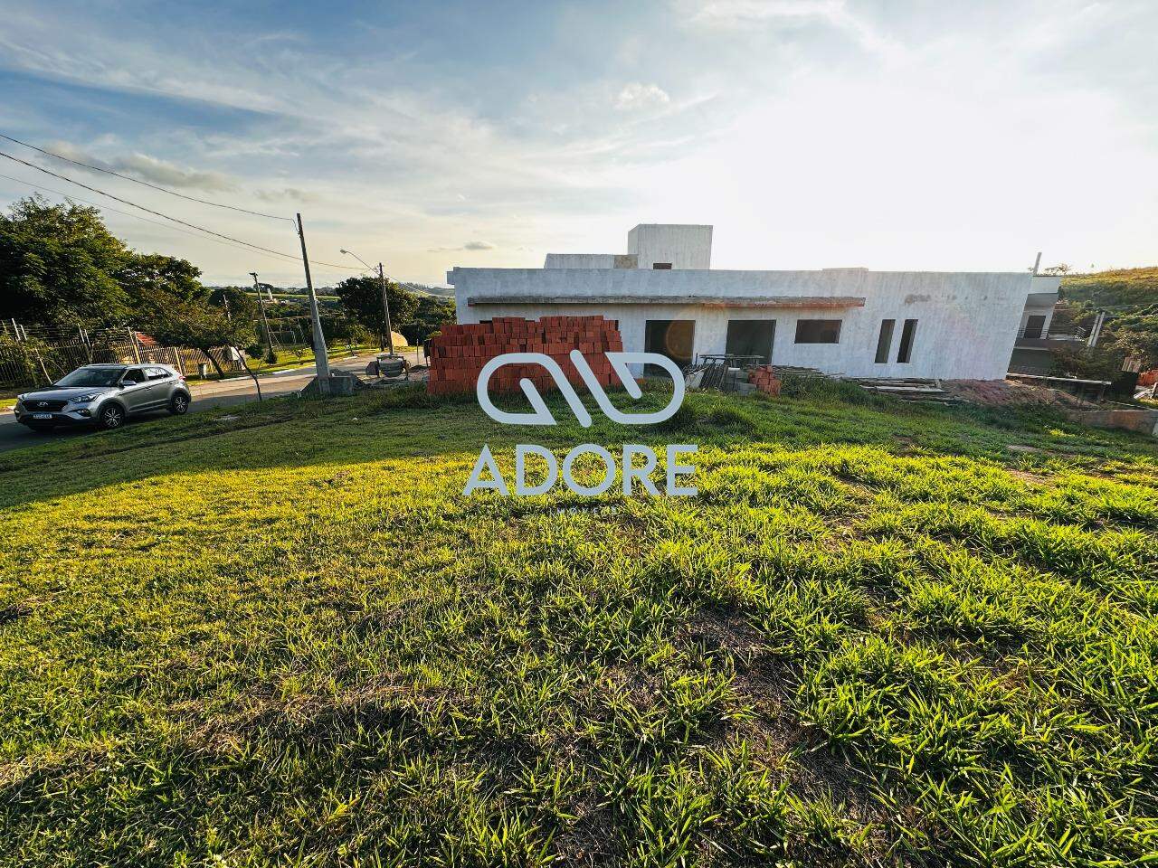 Terreno à venda no Condomínio Mirante dos Ipês: 