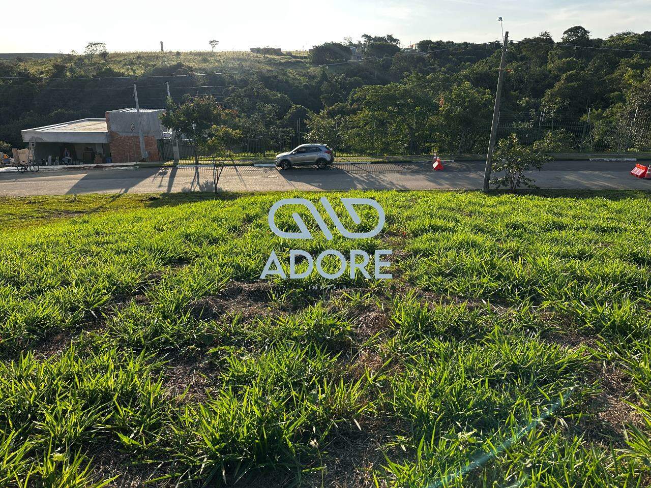 Terreno à venda no Condomínio Mirante dos Ipês: 