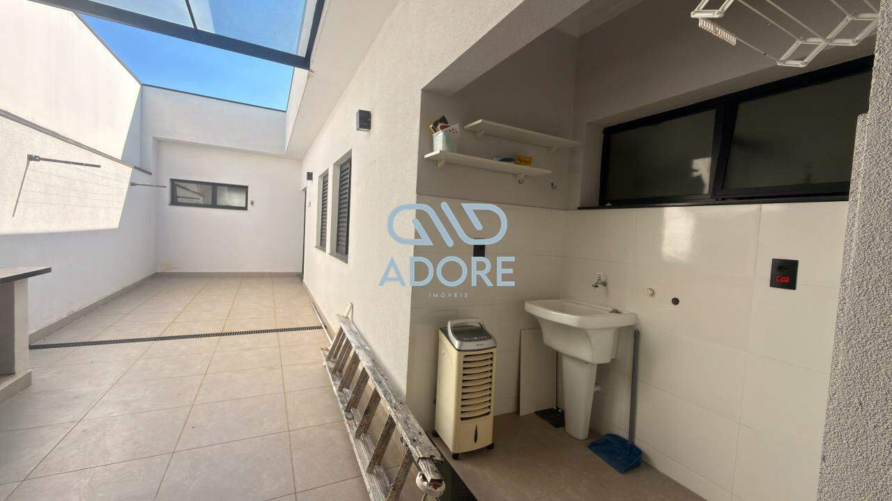 Casa de Condomínio para aluguel no Condomínio Village Moutonnée: 