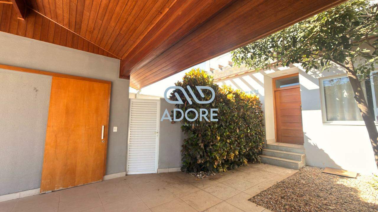 Casa de Condomínio à venda no Village Moutonnée: 