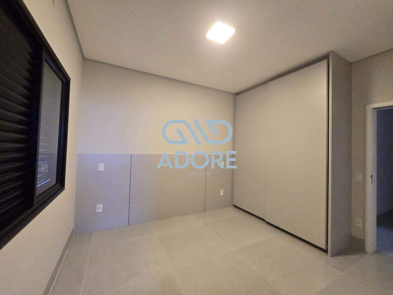 Casa de Condomínio à venda no Condomínio Una: 