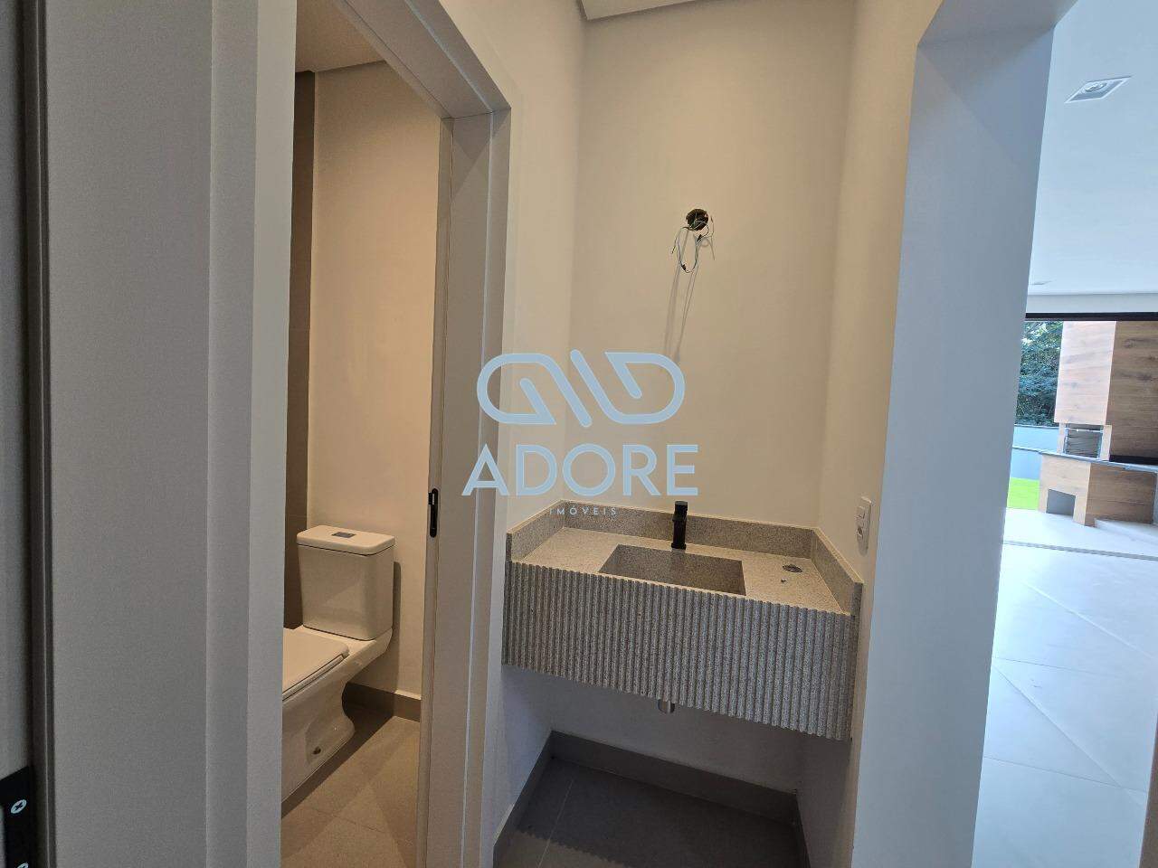 Casa de Condomínio à venda no Condomínio Una: 