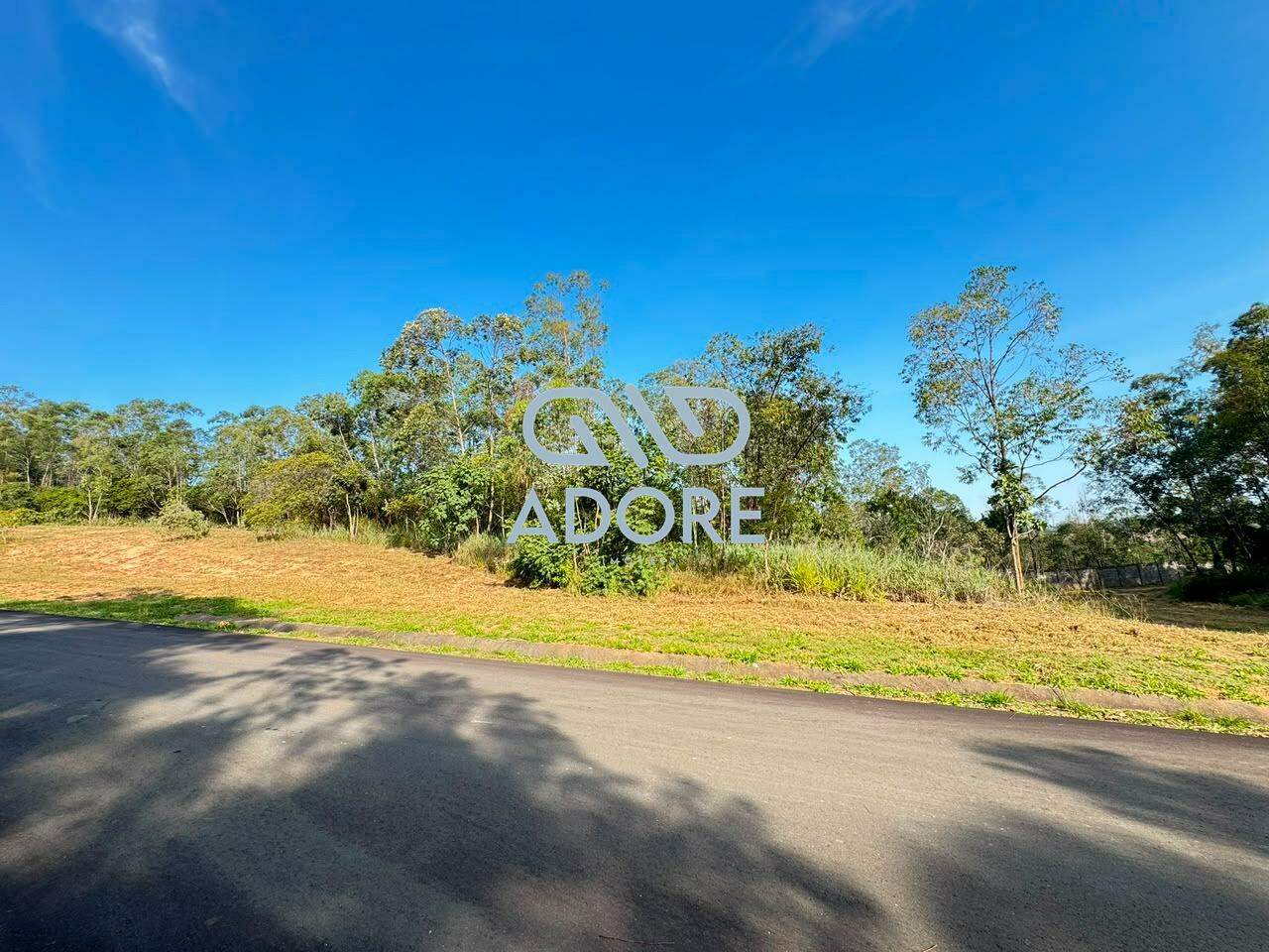 Terreno à venda no Condomínio Terras de São José II : 