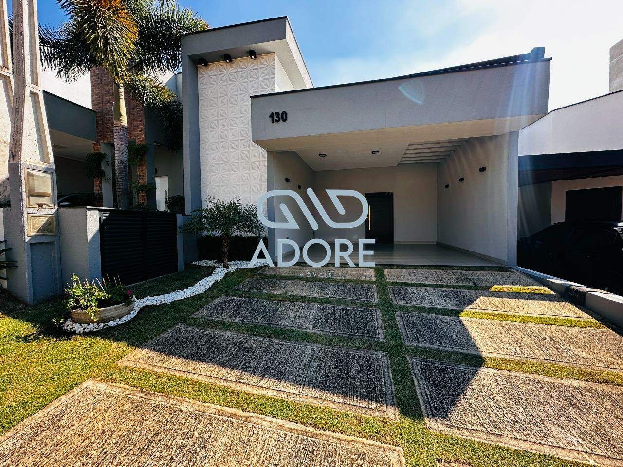 Casa de Condomínio à venda no Condomínio Village Moutonnée: 