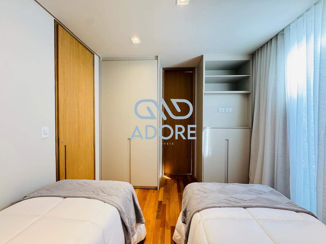 Casa de Condomínio à venda no Condomínio Villas do Golfe: 