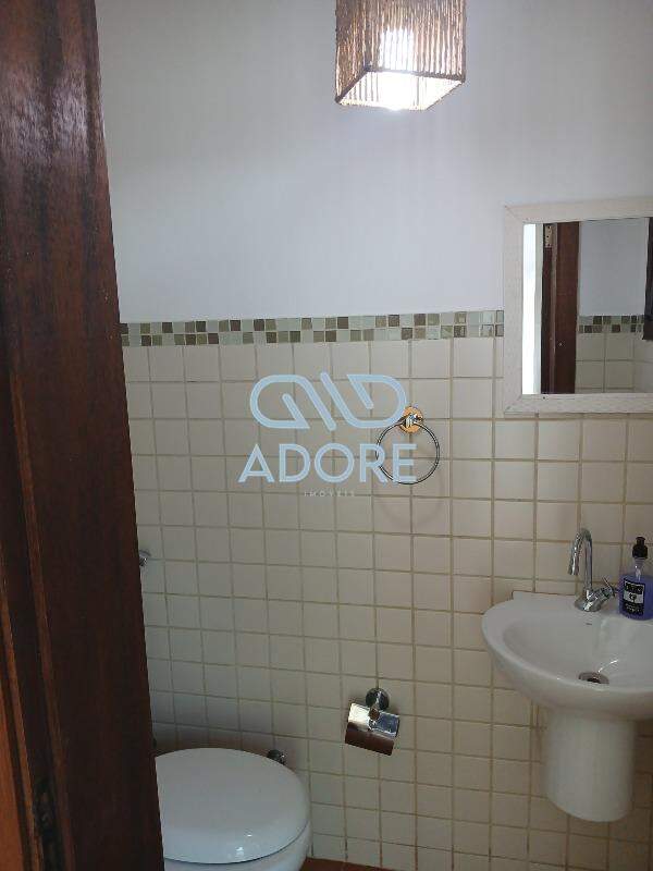 Casa de Condomínio para aluguel no Condomínio Ilha das Aguas: 
