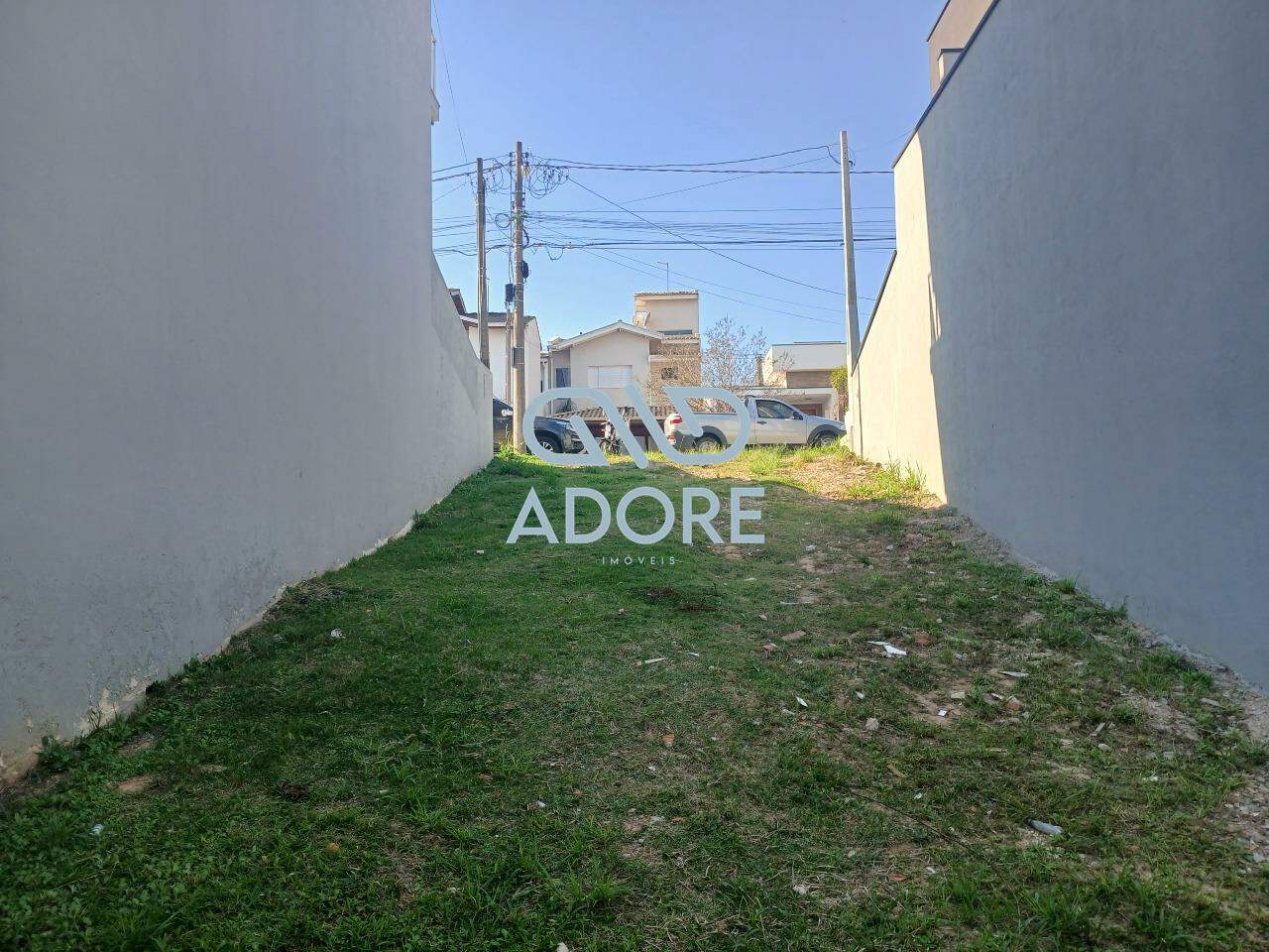 Terreno à venda no Condomínio Ilha das Aguas: 