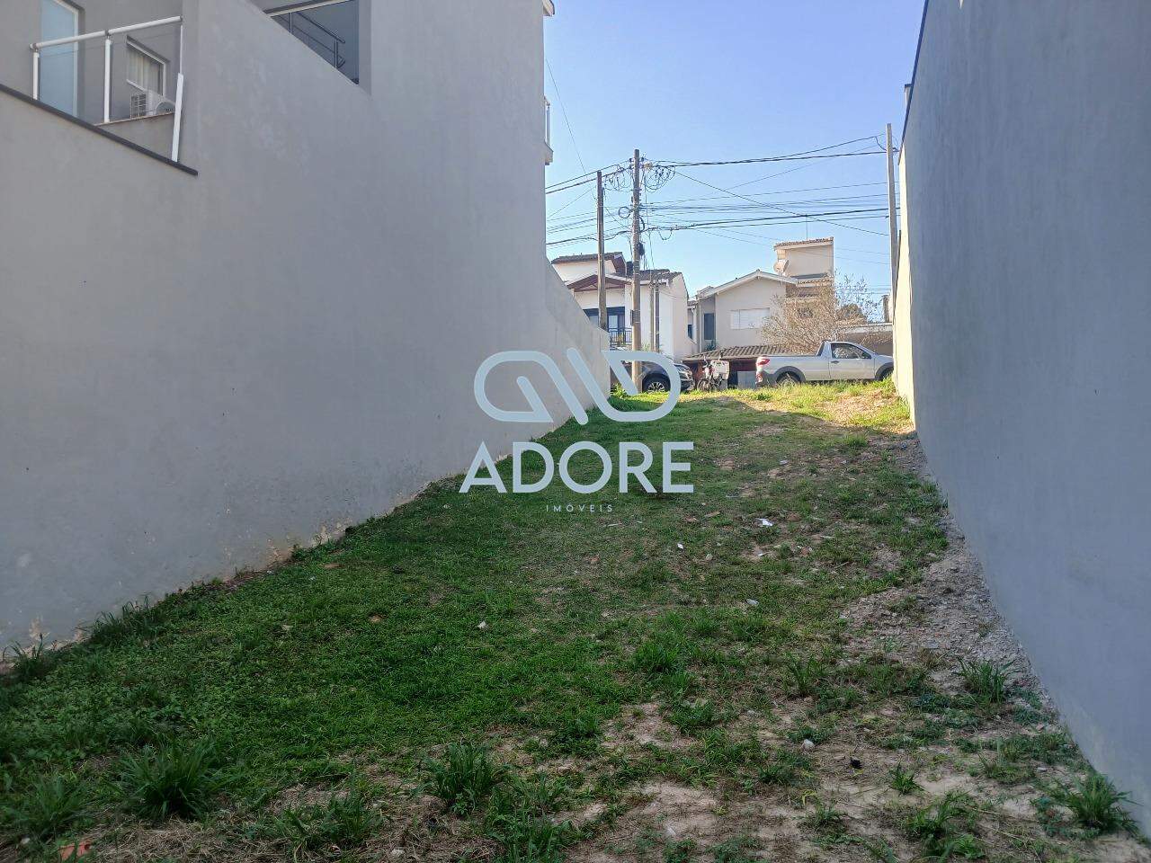 Terreno à venda no Condomínio Ilha das Aguas: 