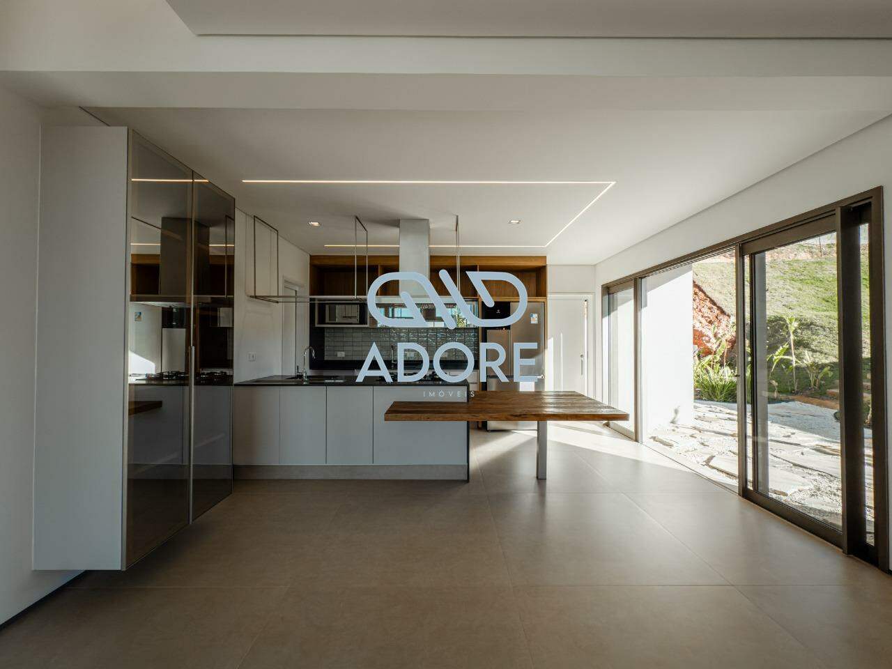 Casa de Condomínio à venda no Condomínio Campos de Santo Antônio II: 