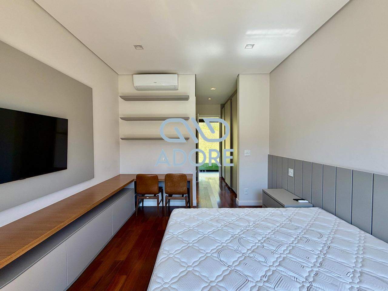 Casa de Condomínio à venda no Condomínio Terras de São José II : 