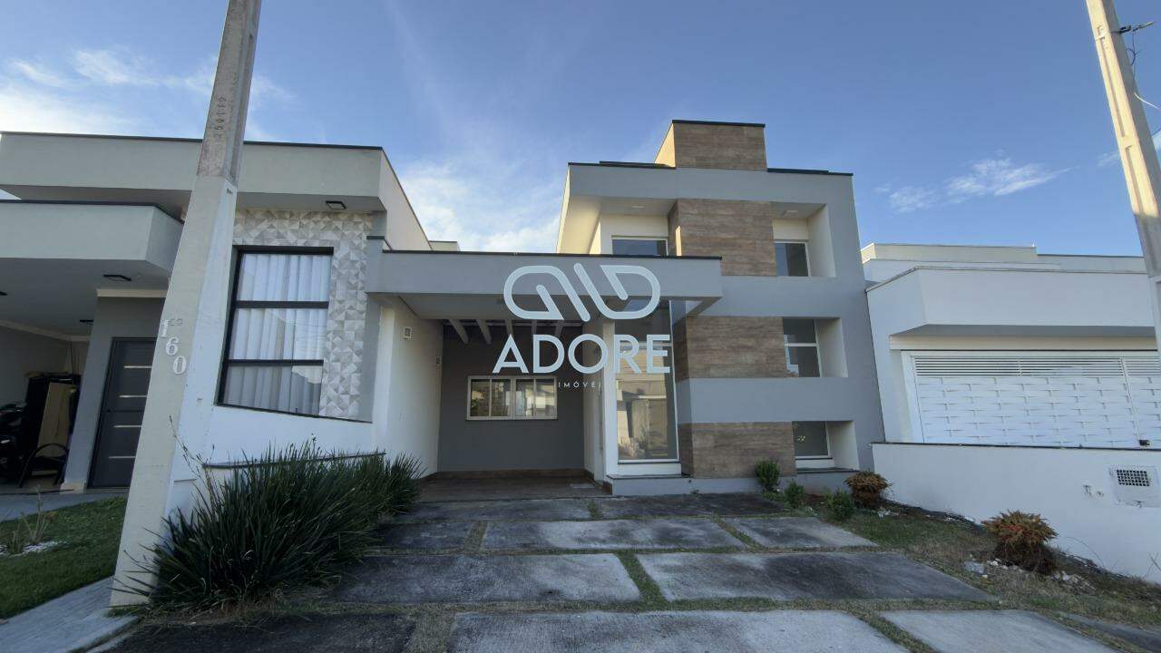 Casa de Condomínio à venda no Condomínio Village Moutonnée: 