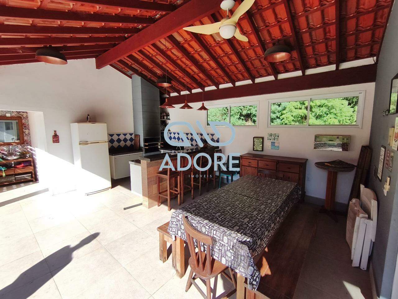 Casa de Condomínio à venda no Condomínio Monte Belo: 