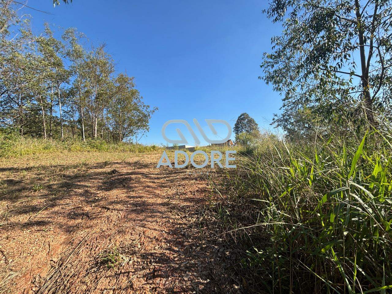 Terreno à venda no Condomínio Terras de São José II : 