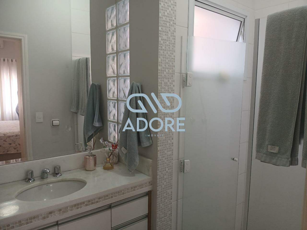 Casa de Condomínio à venda no Condomínio Ilha das Aguas: 