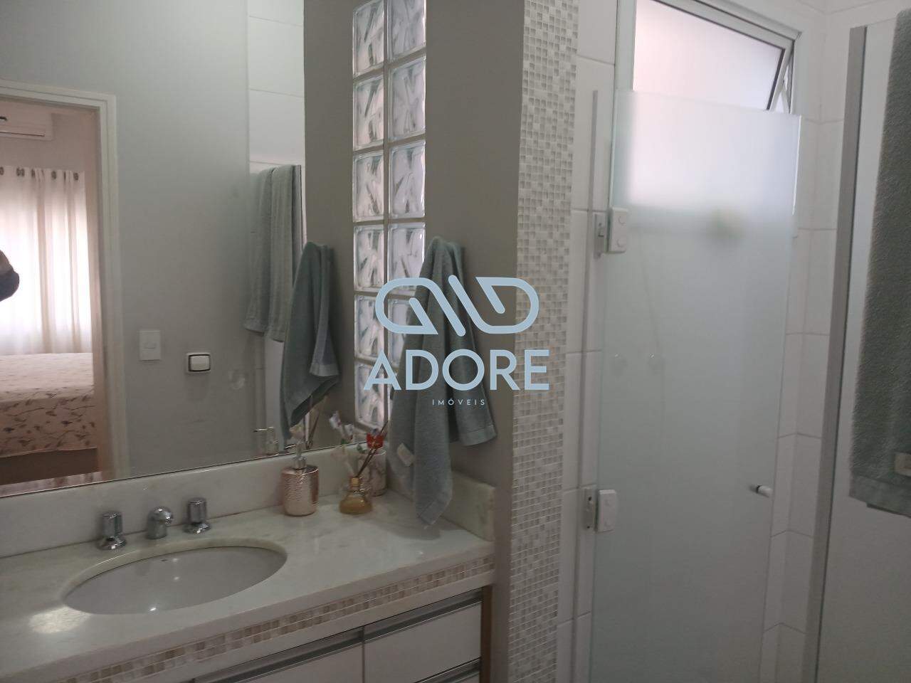 Casa de Condomínio à venda no Condomínio Ilha das Aguas: 
