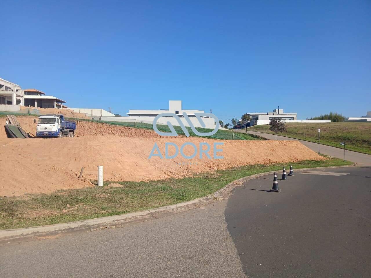 Terreno à venda no Condomínio Campos de Santo Antônio II: 