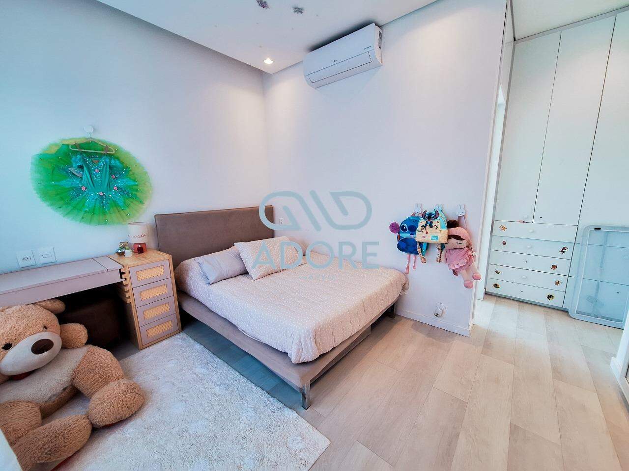 Casa de Condomínio para aluguel no Condomínio Villas do Golfe: 