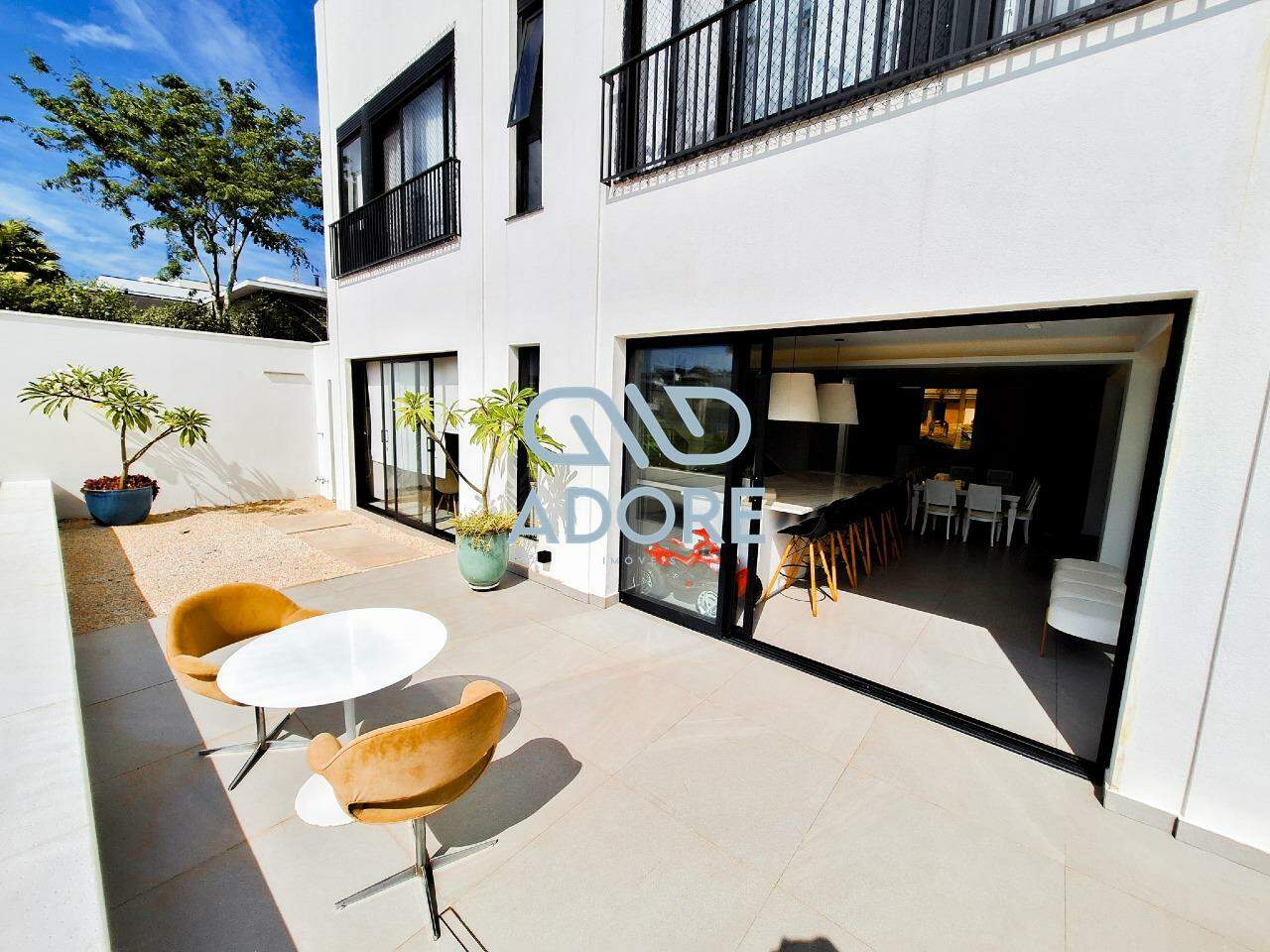 Casa de Condomínio para aluguel no Condomínio Villas do Golfe: 