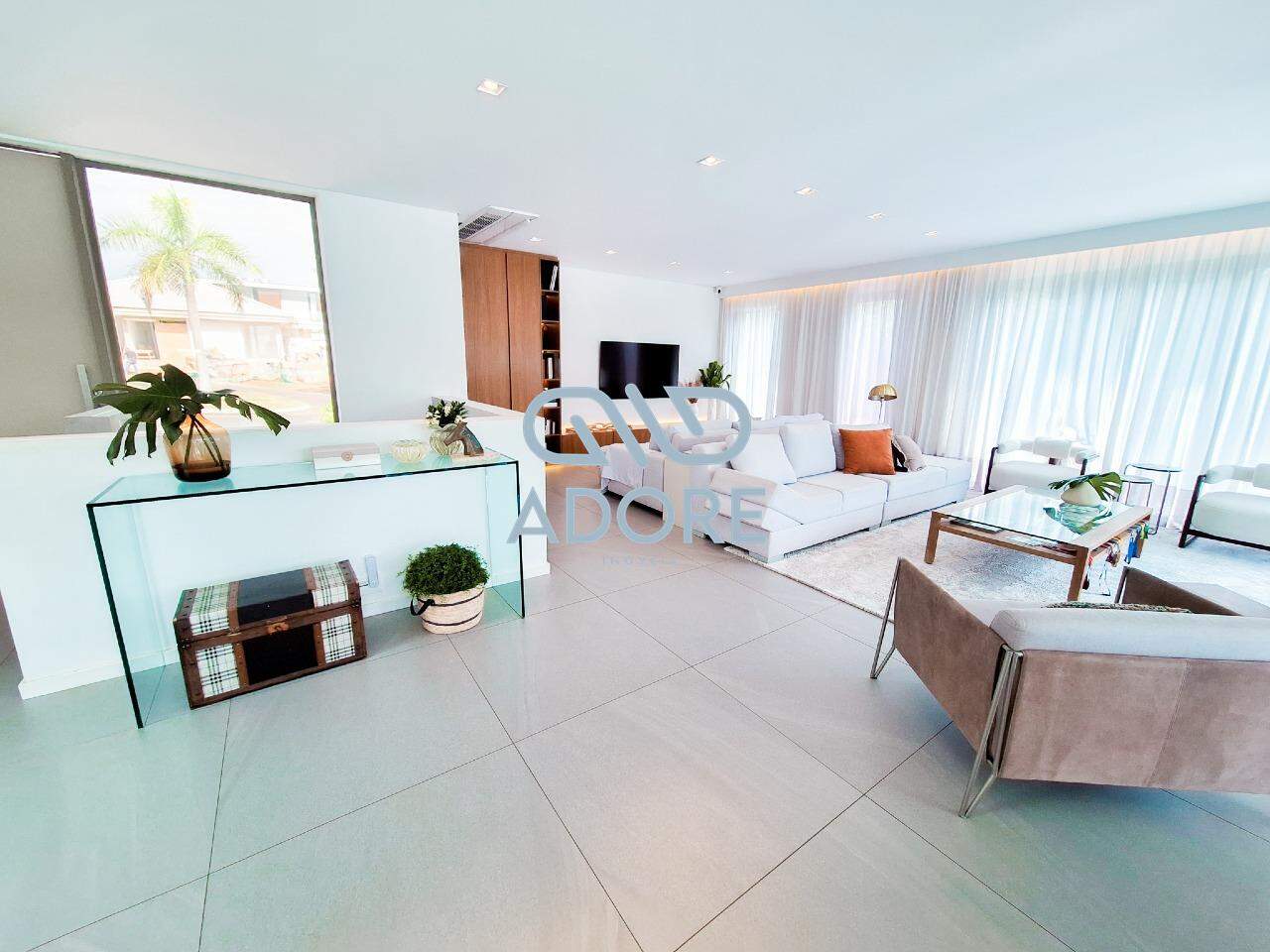 Casa de Condomínio para aluguel no Condomínio Villas do Golfe: 