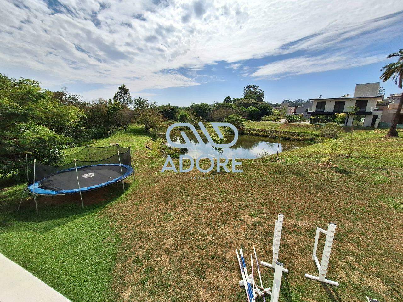 Casa de Condomínio para aluguel no Condomínio Villas do Golfe: 