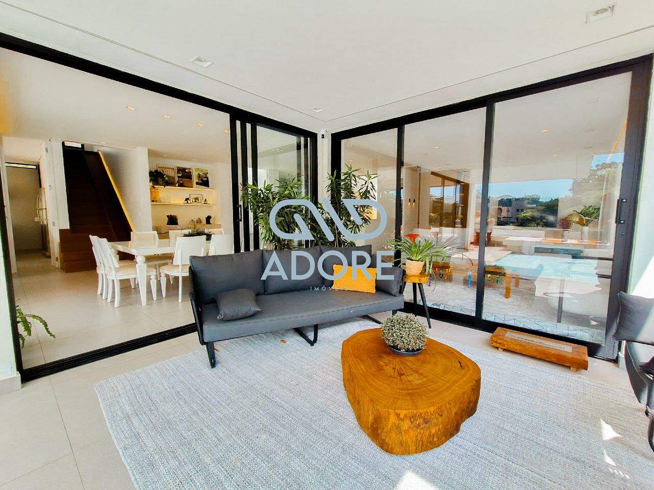 Casa de Condomínio para aluguel no Condomínio Villas do Golfe: 