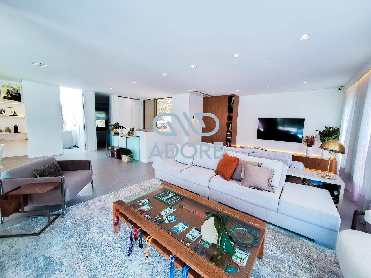 Casa de Condomínio para aluguel no Condomínio Villas do Golfe: 
