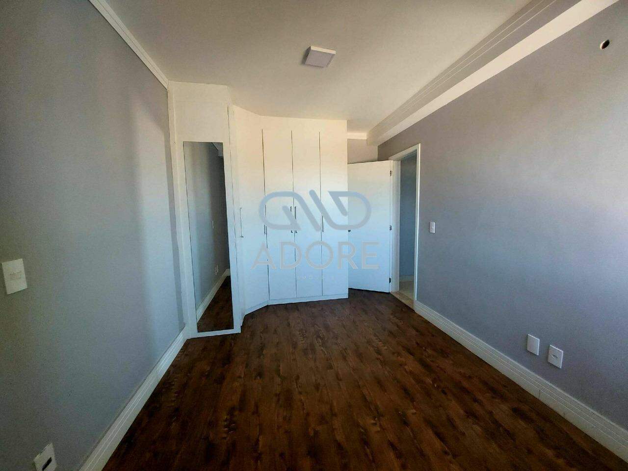 Apartamento à venda no Edifício Green Park I - Residencial :