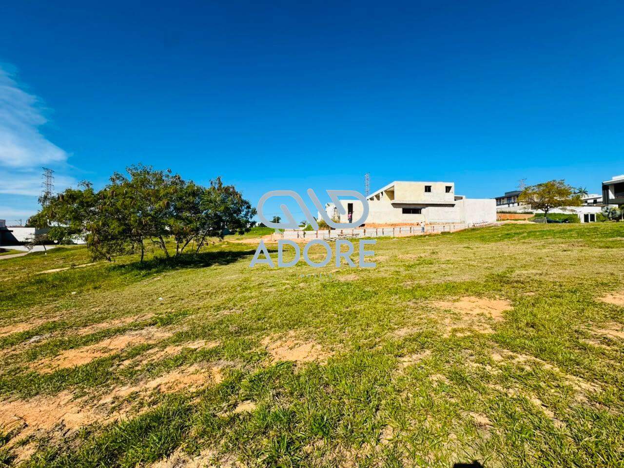 Terreno à venda no Condomínio Campos de Santo Antônio II: 