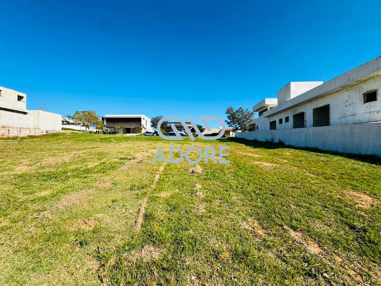 Terreno à venda no Condomínio Campos de Santo Antônio II: 
