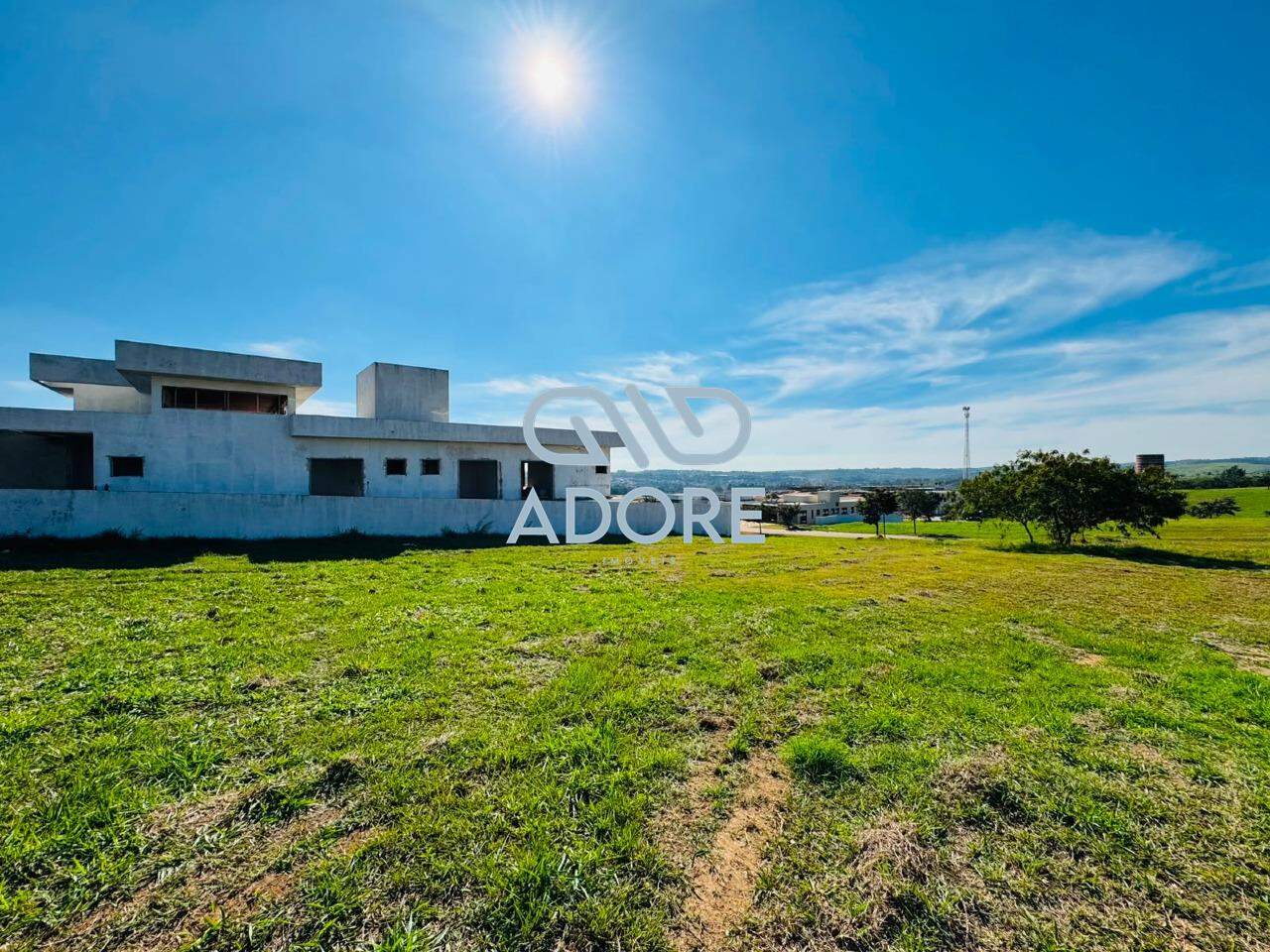 Terreno à venda no Condomínio Campos de Santo Antônio II: 