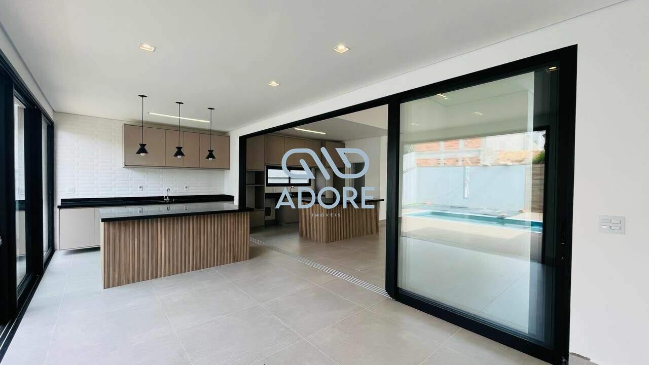 Casa de Condomínio à venda no Condomínio Campos de Santo Antônio II: 