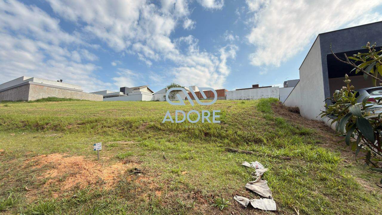 Terreno à venda no Condomínio Mirante dos Ipês: 