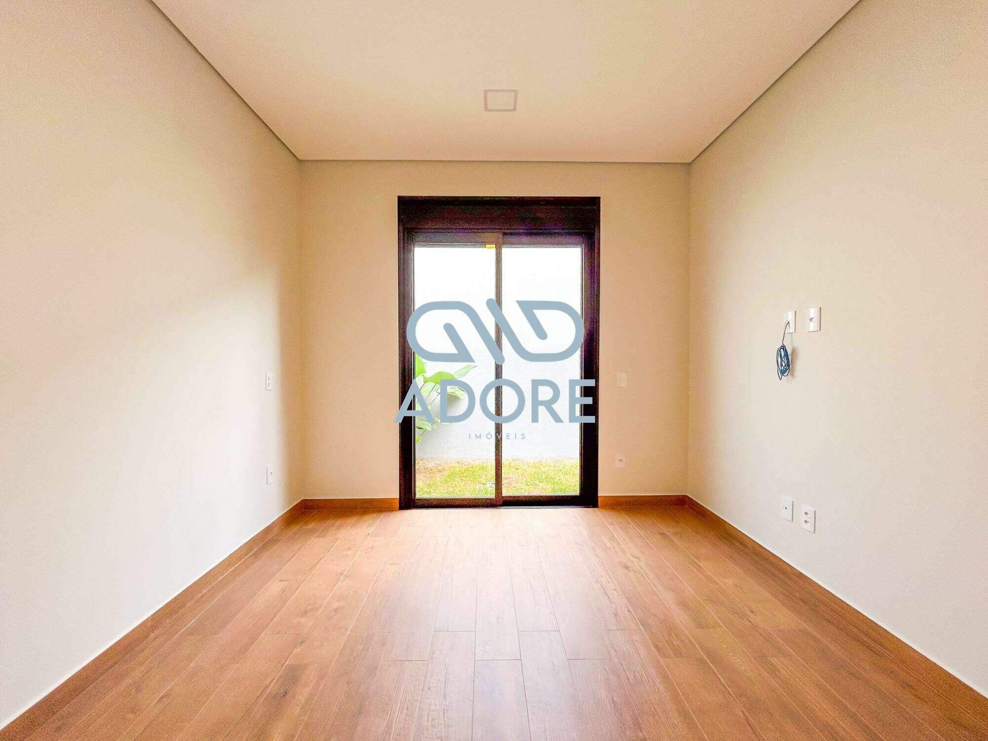 Casa de Condomínio à venda no Condomínio Campos de Santo Antônio II: 