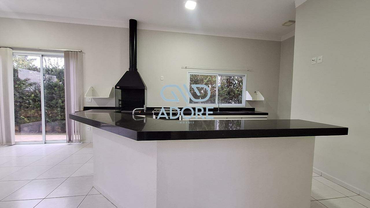 Casa de Condomínio para aluguel no Condomínio Portal dos Bandeirantes: 