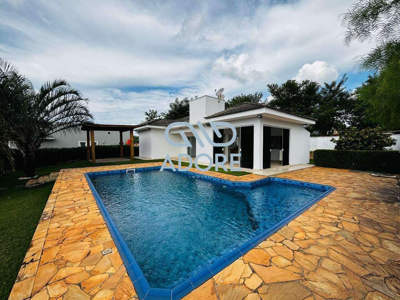 Casa de Condomínio à venda no Condomínio Palmeiras Imperiais: 