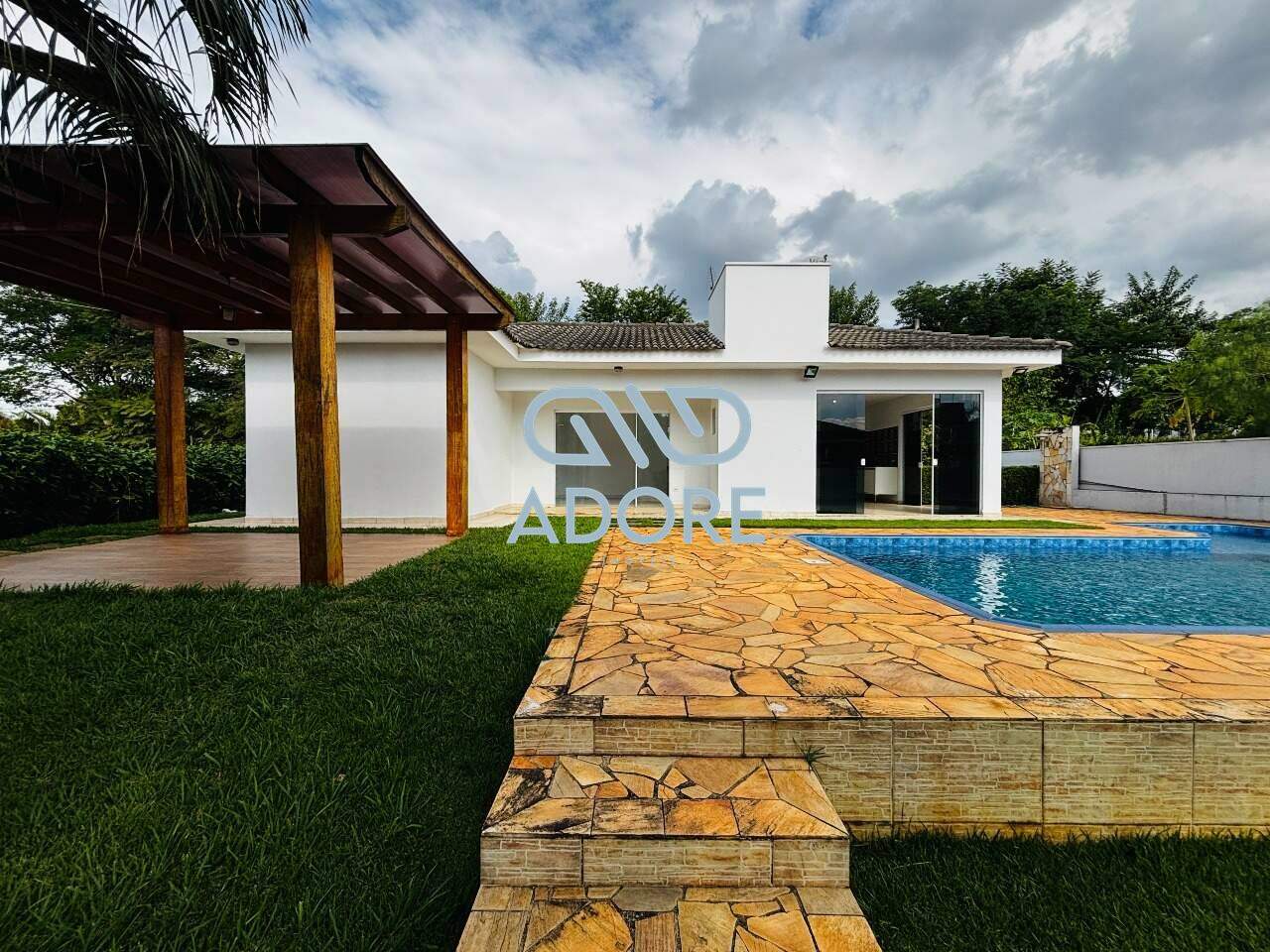 Casa de Condomínio à venda no Condomínio Palmeiras Imperiais: 