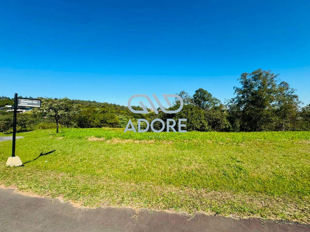 Terreno à venda no Condomínio Terras de São José II : 