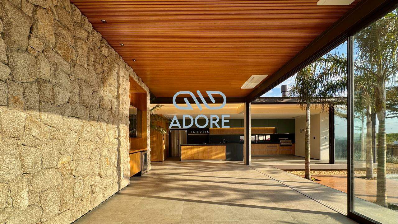 Casa de Condomínio à venda no Condomínio Villas do Golfe: 