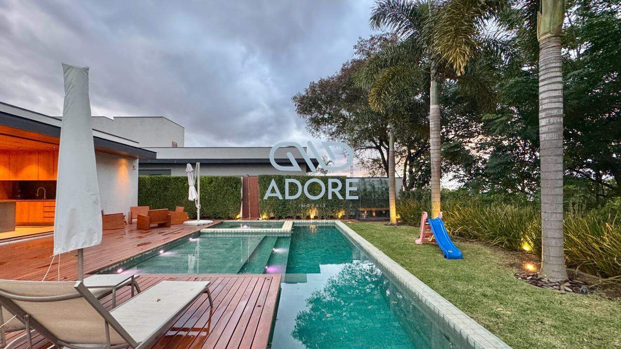 Casa de Condomínio à venda no Condomínio Campos de Santo Antônio II: 