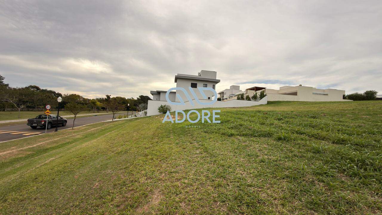 Terreno à venda no Condomínio Villas do Golfe: 