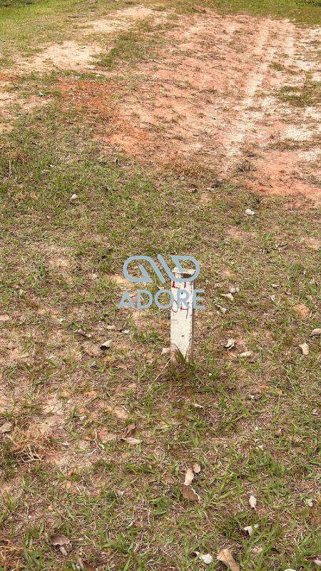 Terreno à venda no Condomínio Villas do Golfe: 