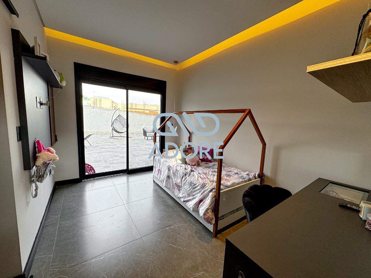 Casa de Condomínio à venda no Condomínio Terras de Mont Serrat: 