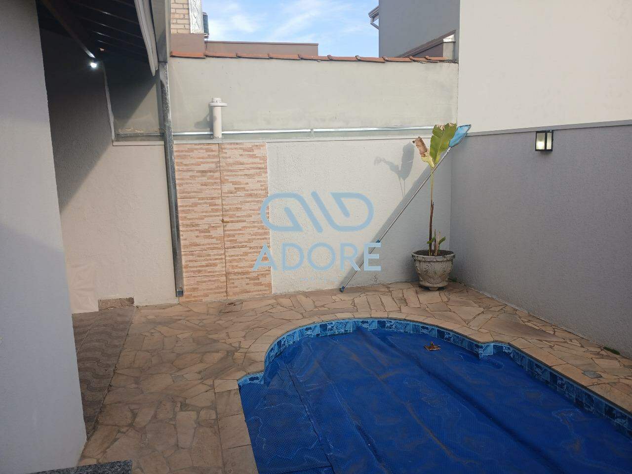Casa de Condomínio para aluguel no Condomínio Ilha das Aguas: 